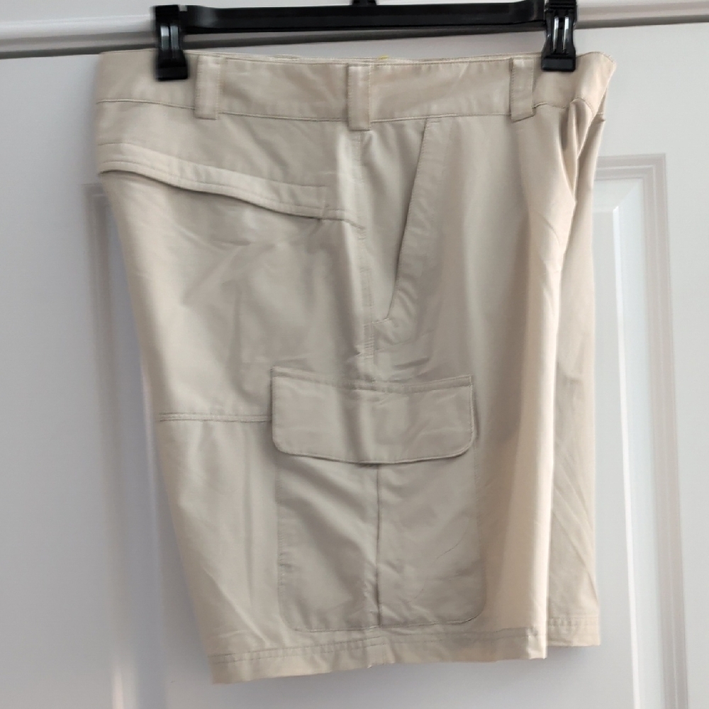 Eastern Mountain Sports Light Tan Cargo Shorts